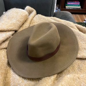 Free People brown two-tone brim hat